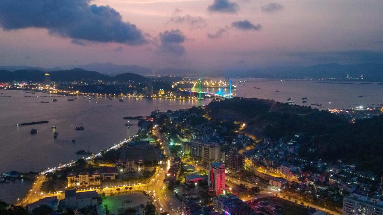 Zo Brother Ha Long Hostel Ngoại thất bức ảnh